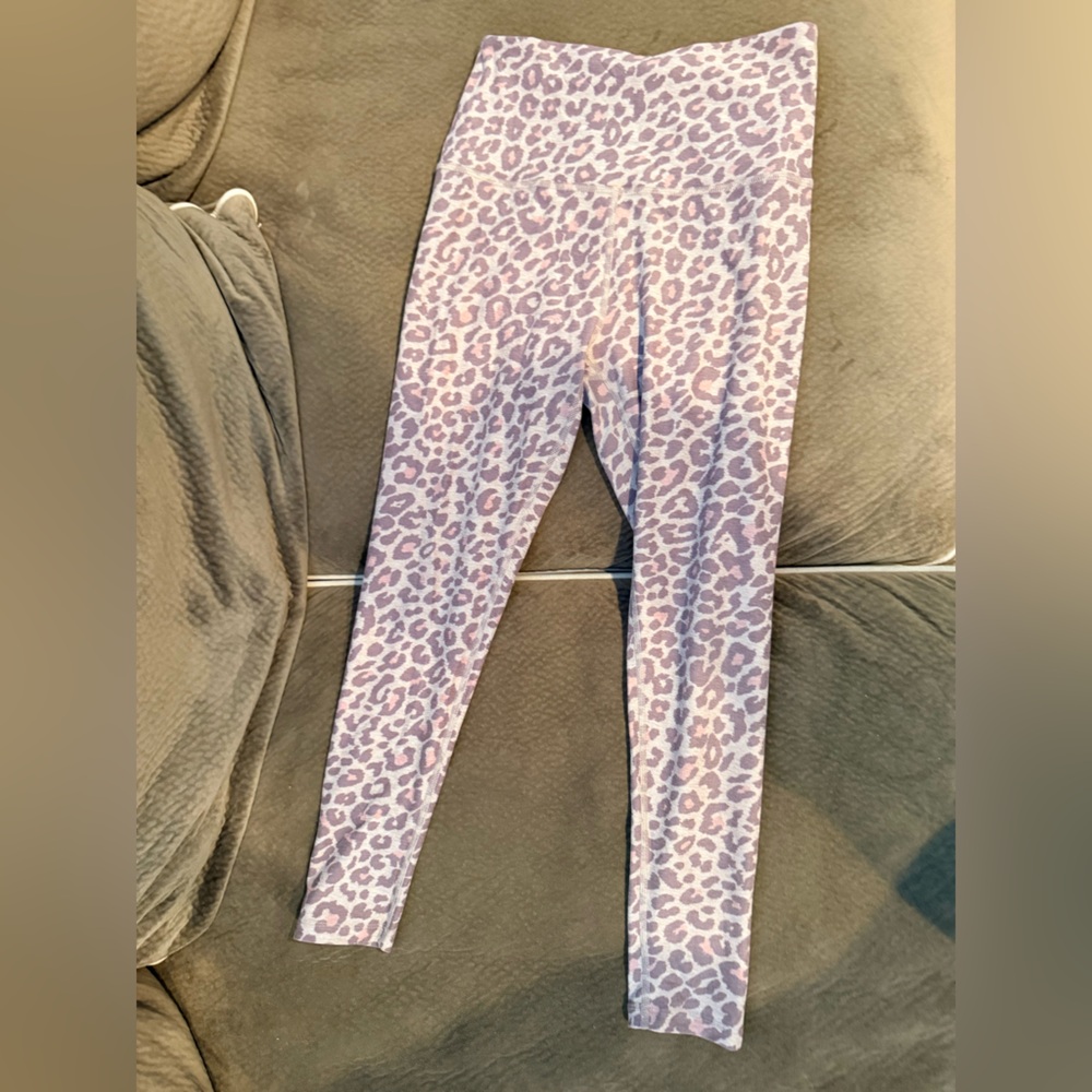 Beyond Yoga Animal Print Leggings in Brown and Cream